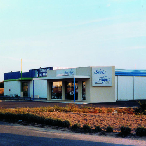 Commerce CONSTRUCTION MODULAIRE COURANT CONSTRUCTEUR