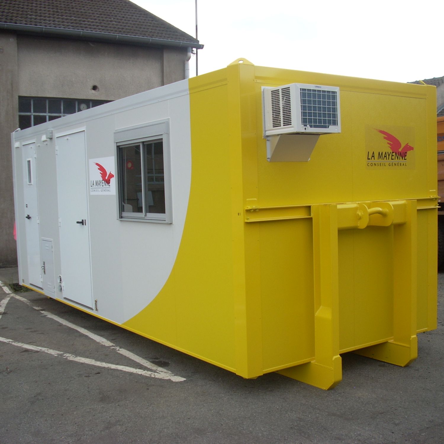 Base vie sur berce Courant Constructeur