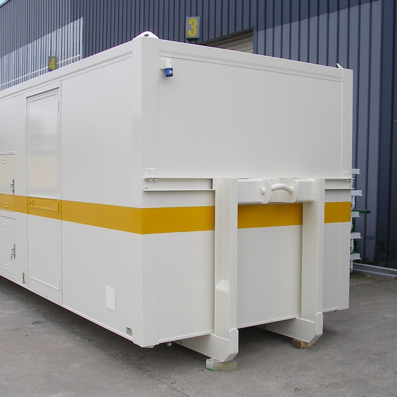 Base vie sur berce sanitaire cuisine et vestiaire aux meilleurs prix