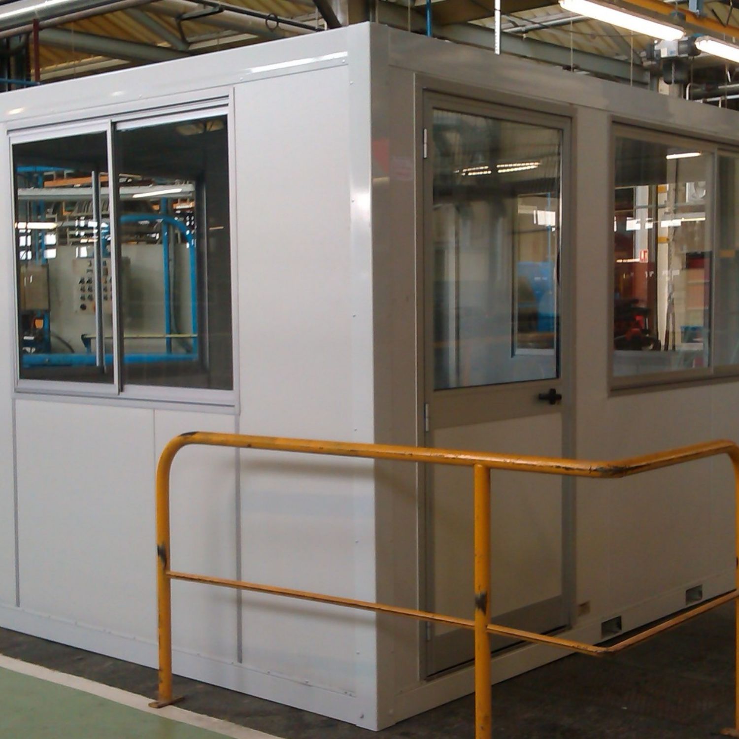 Bureau d'atelier Amilly 45 CONSTRUCTION MODULAIRE COURANT CONSTRUCTEUR