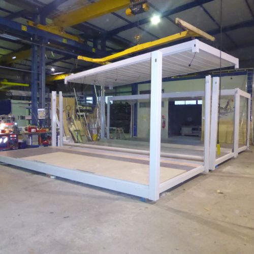 Assemblage du toit des modules