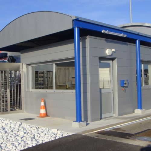 Poste de gardien réalisé par l'entreprise Courant Constructeur