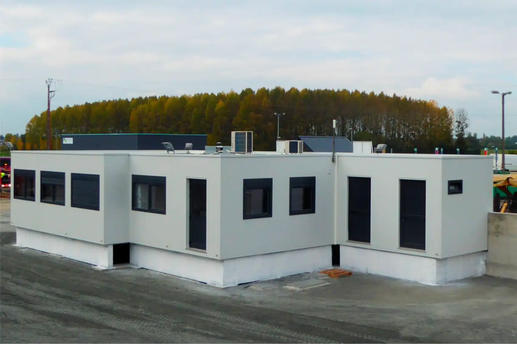 bâtiment modulaire RT2020 fabriqué par Courant SA